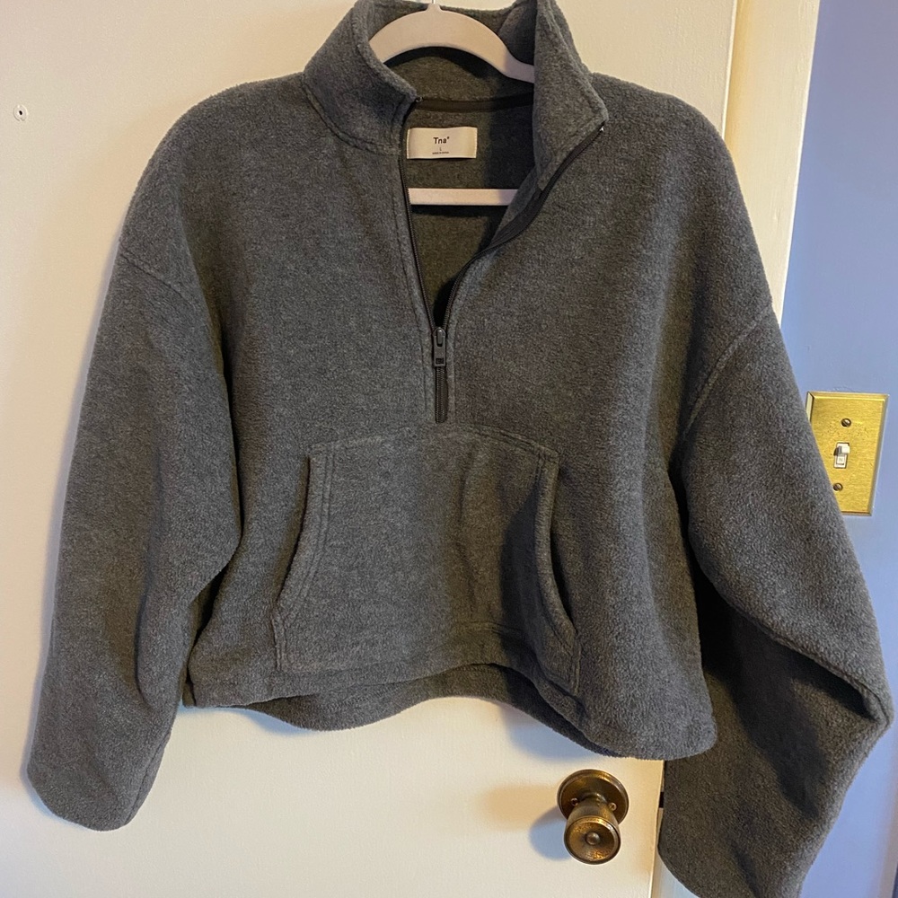 Aritzia Tna Polar half zip